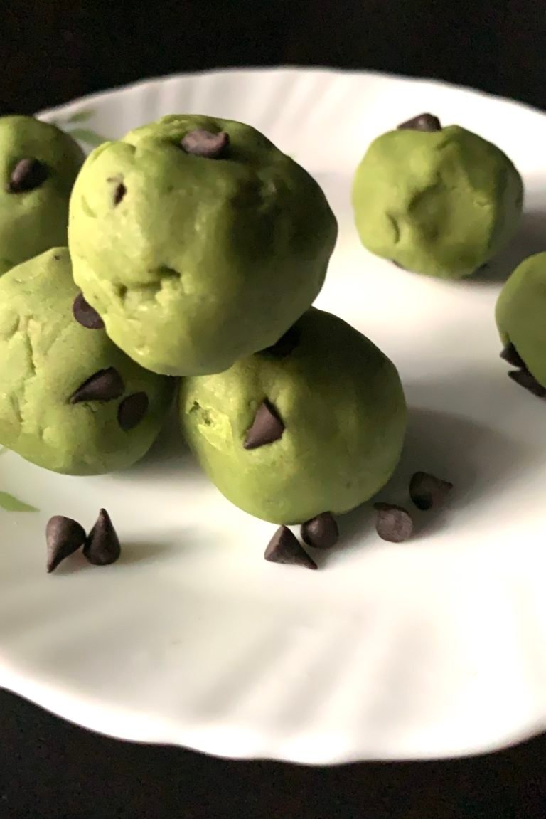 Mint Chocolate Chip Cookie Dough Balls Recipe