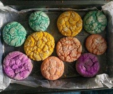 Easter Colored crinkle Cookies