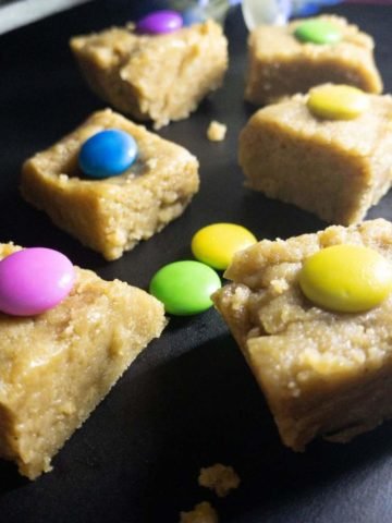 Spring M&M Blondies