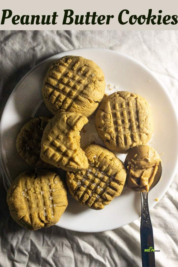 Thick Peanut Butter Cookies
