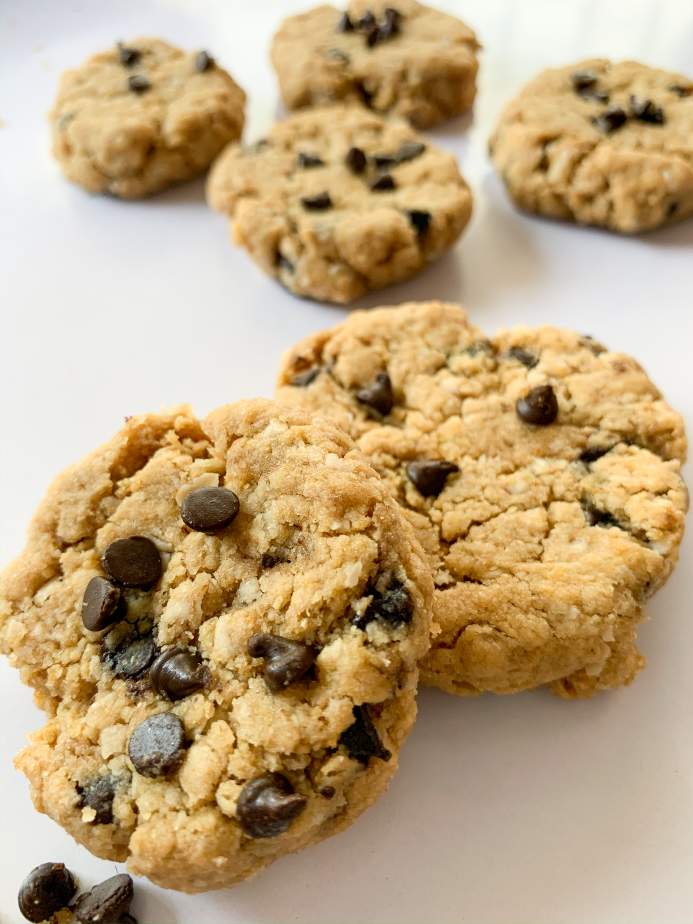 Oat Chocolate Chip Cookies arranged on a white plate