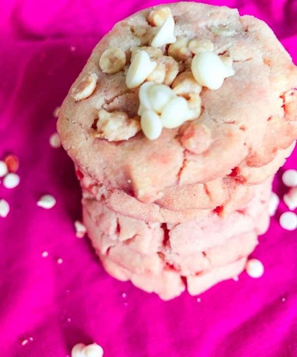 Strawberry Cookies with White Chocolate Chips (Eggless)