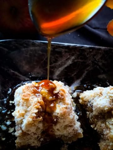salted caramel apple pie bars