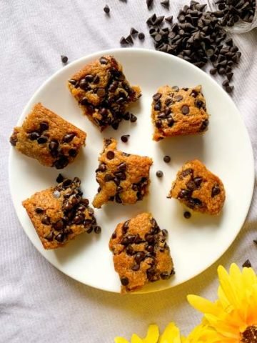 Chocolate Chip Cookie Bars