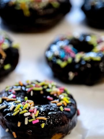 Eggless Donuts without Yeast