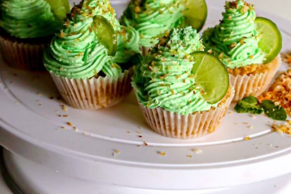 Eggless Key Lime Coconut Cupcakes
