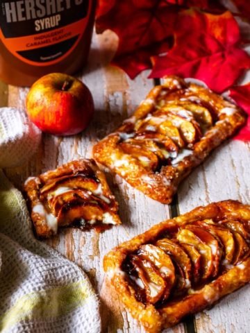 Mini Condensed Milk Apple Tarts