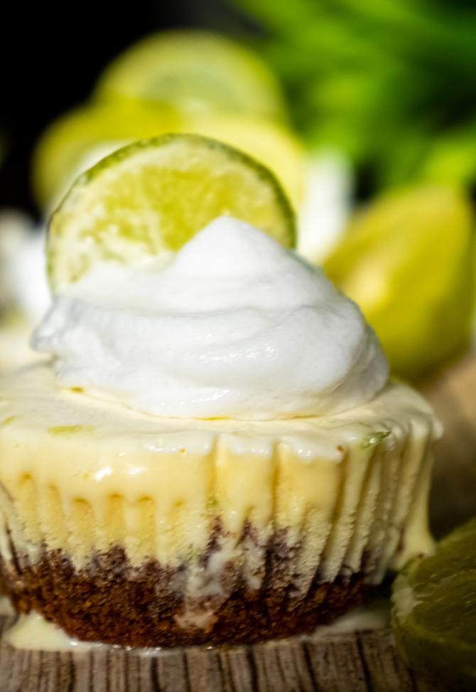 No Bake Key Lime Cheesecakes Cups