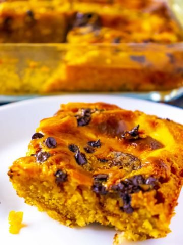 Easiest Pumpkin Earthquake Cake