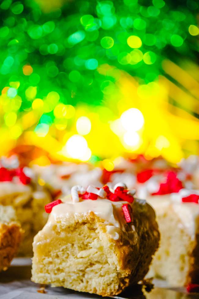 Christmas Peppermint Sugar Cookie Bars with one close view
