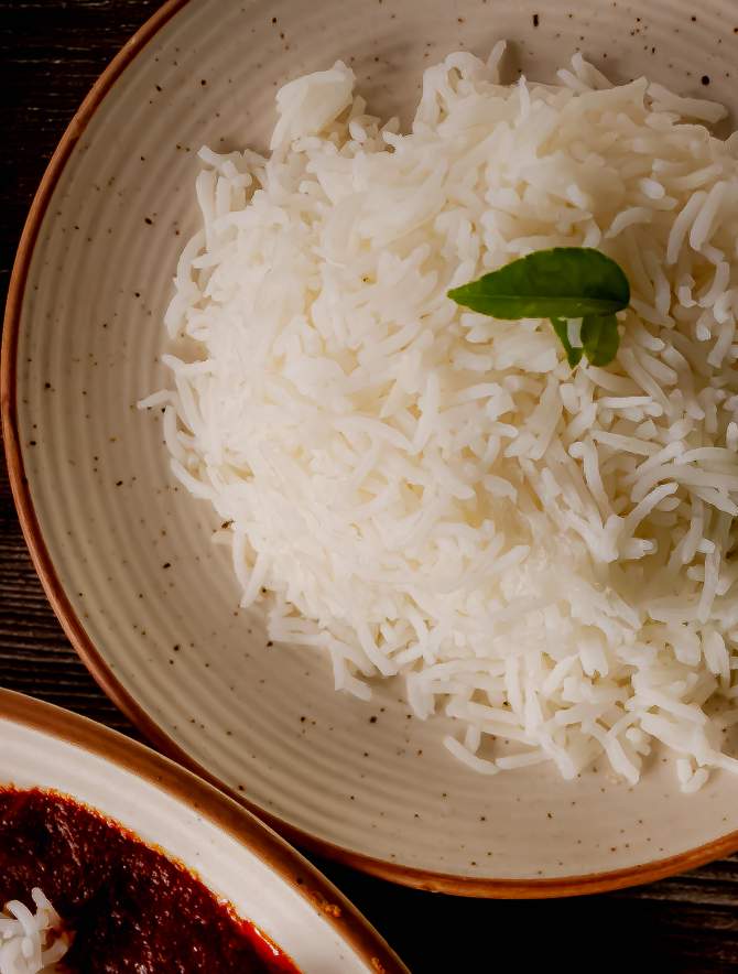 cooked jasmine rice with kafir lime leaves