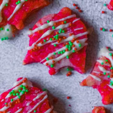 Christmas Shortbread Bell Cookies | Easy Christmas Ornaments Cookies with sprinkles