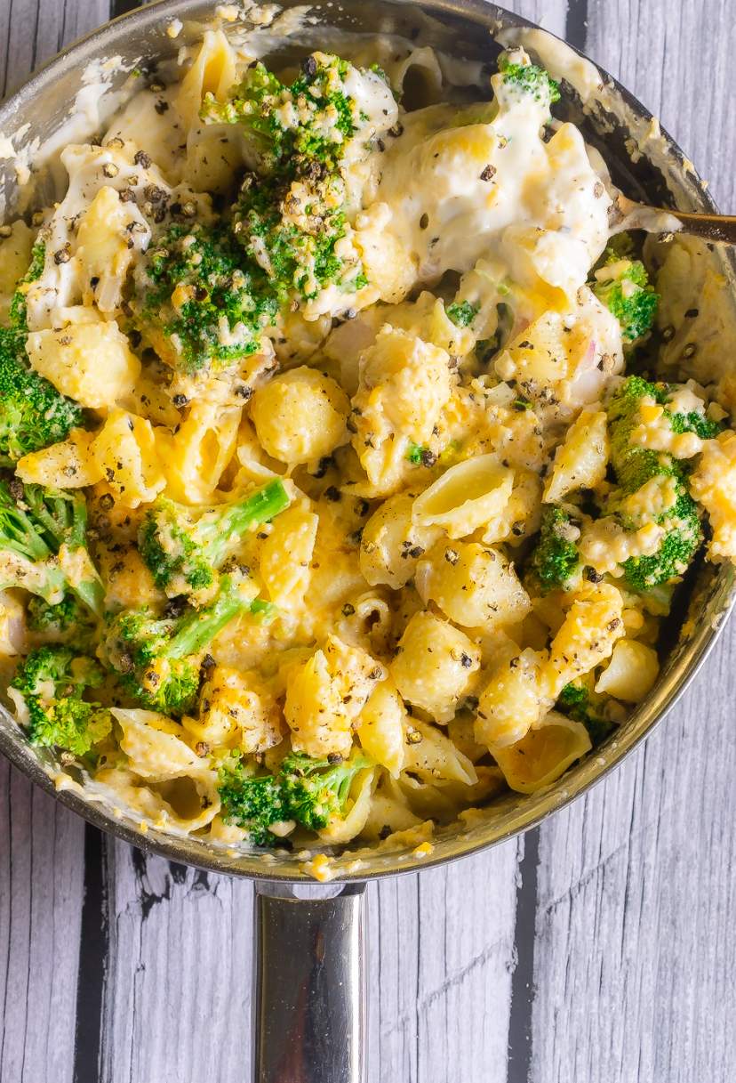Broccoli Mac and Cheese in a skillet