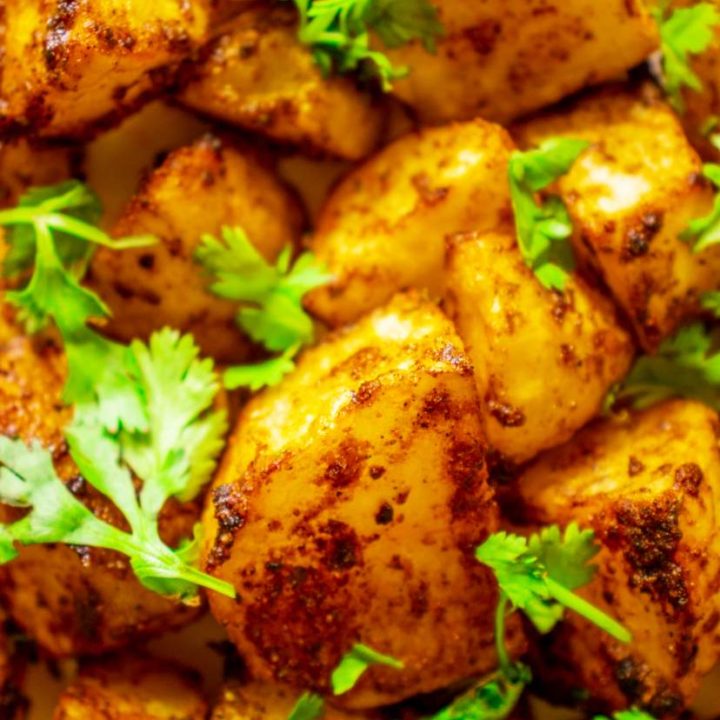Air Fryer Crispy Potatoes - RecipeMagik