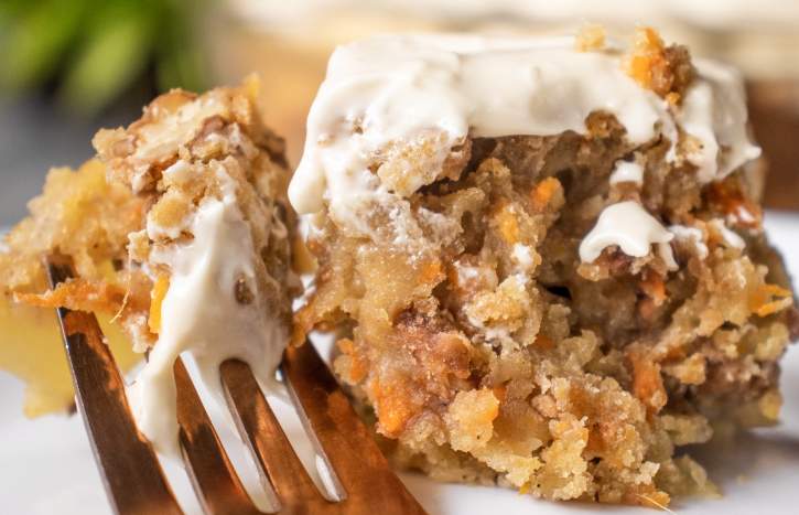 carrot pineapple cake with cream cheese frosting