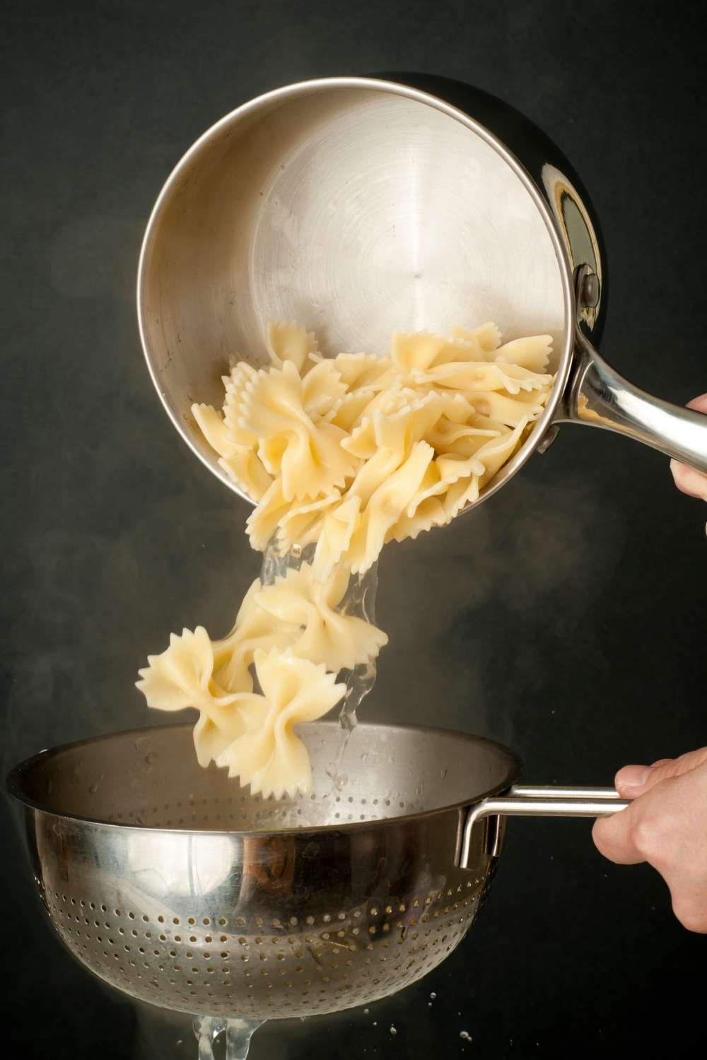 cooking farfalle pasta