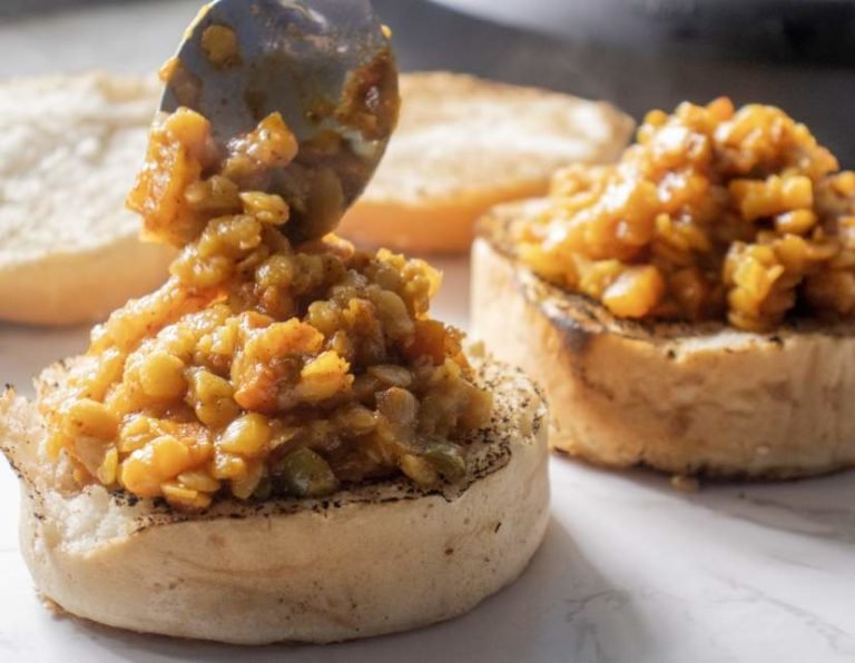 Instant Pot Lentil Sloppy Joes Recipe {Vegan} RecipeMagik