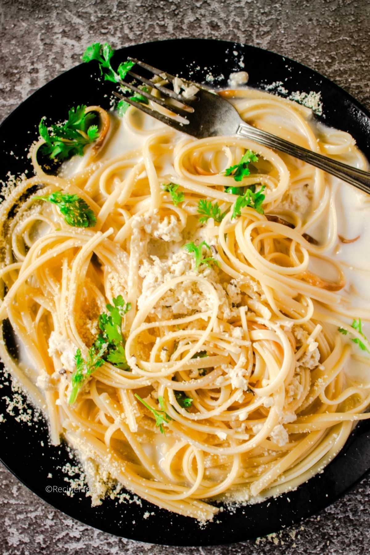 vegan white bean alfredo pasta 