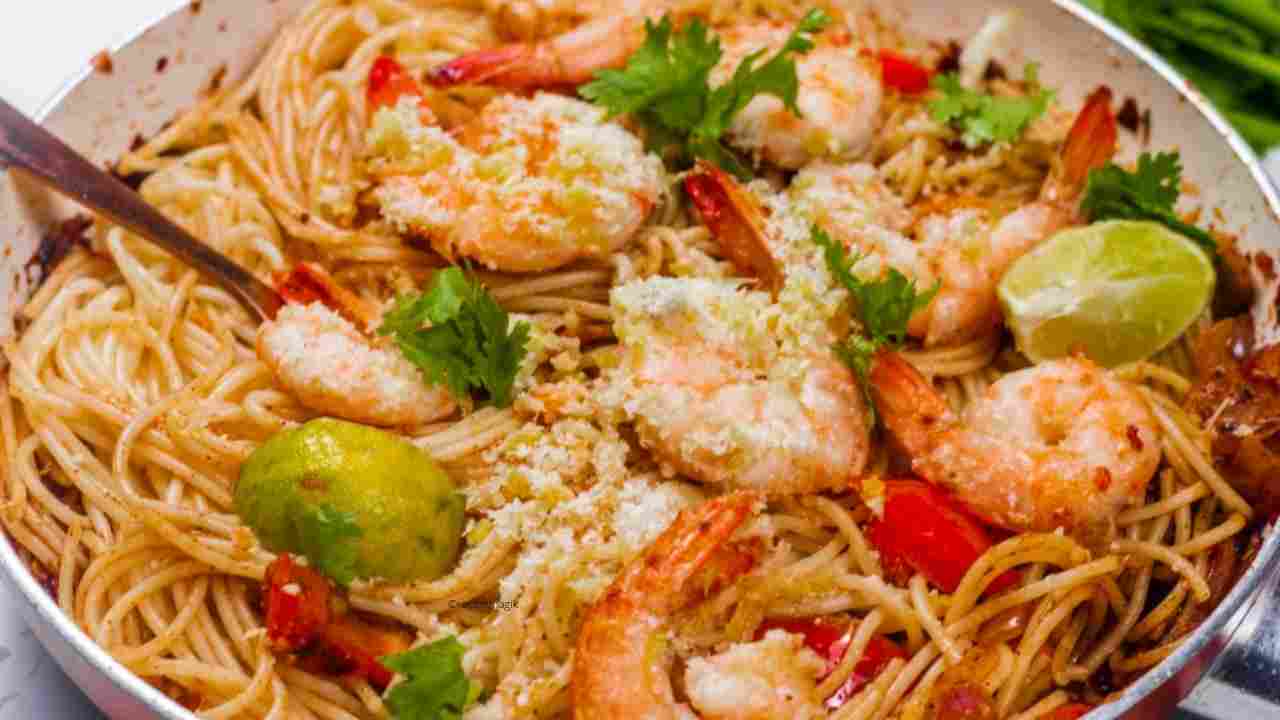 Mediterranean Shrimp Pasta
