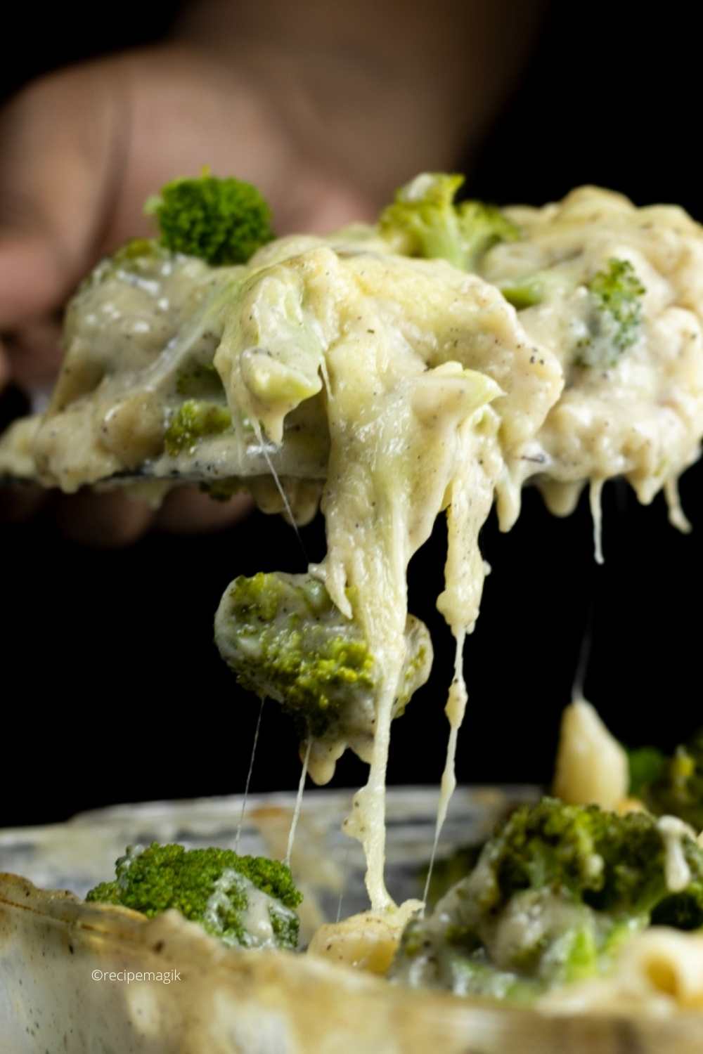 Healthy Chicken Broccoli Alfredo Bake