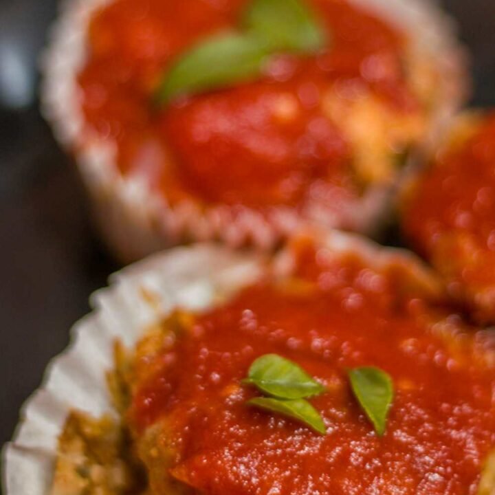 Easy Meatloaf Muffins With Oatmeal RecipeMagik