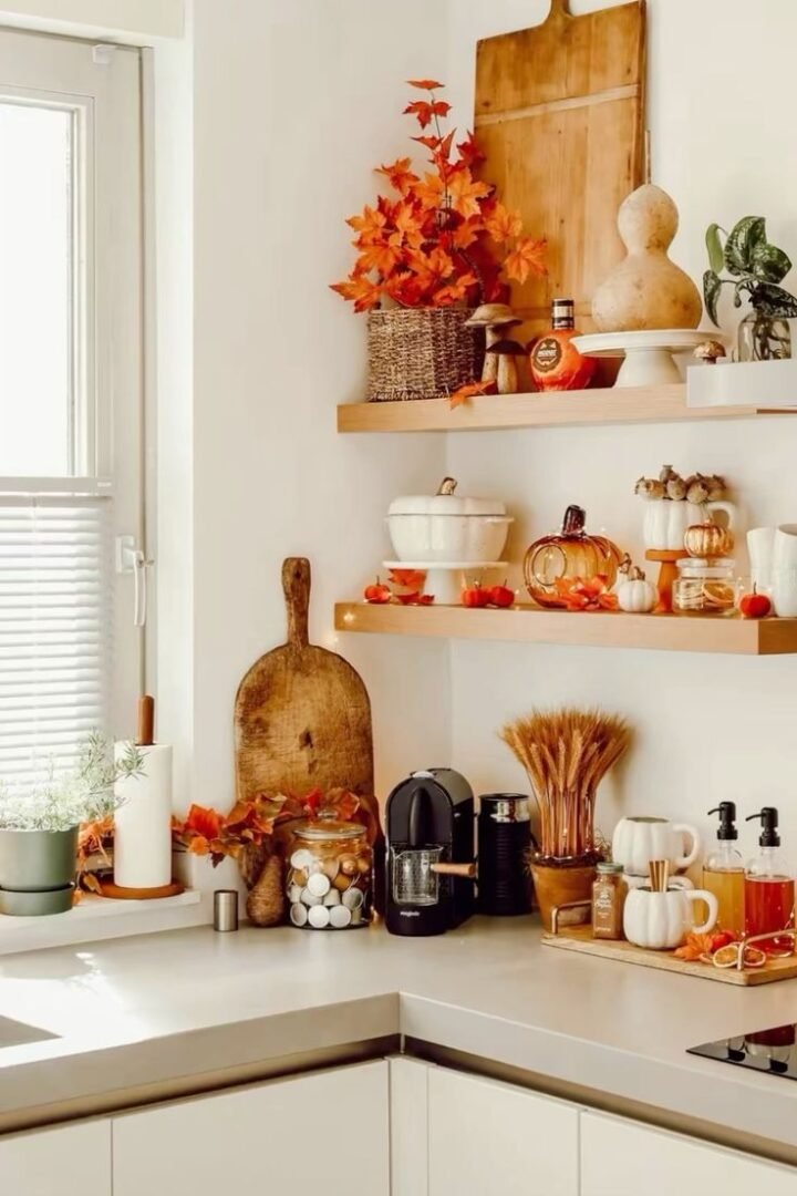50 Fall Farmhouse Kitchen Decor which are minimal and neutral 🍁